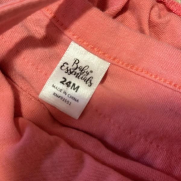 Shorts set - Picture 2 of 2